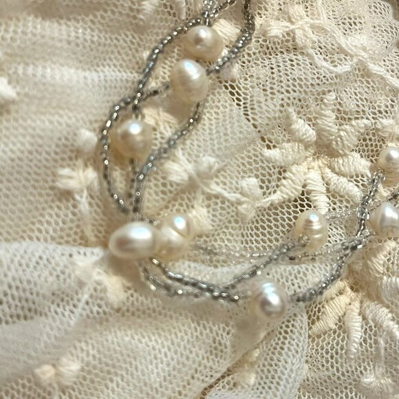 Freshwater Pearl & Silver Beaded Bracelet – Magnetic Clasp 💫 - Picture 1 of 3